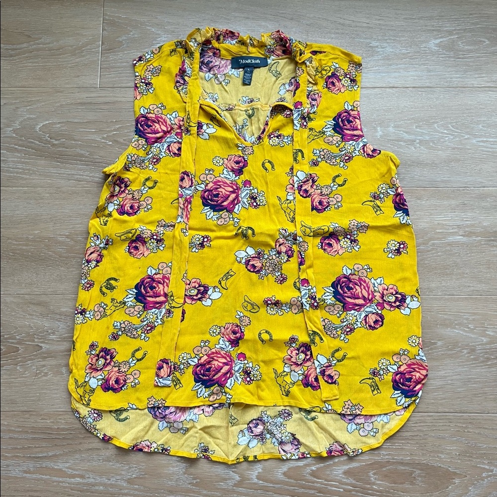 NWT ModCloth yellow floral sleeveless blouse